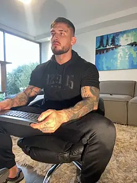 DimitriSullivan  online show from March 6, 1:18 pm