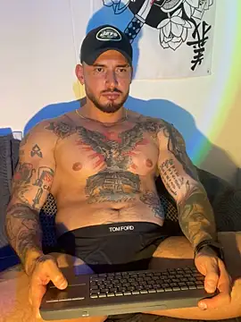 DimitriSullivan  online show from May 21, 4:52 am