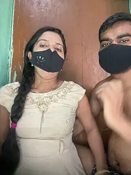 Suhani512 online show from April 15, 3:57 am