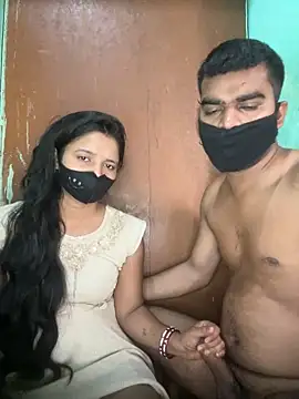 Suhani512 online show from April 27, 3:59 am