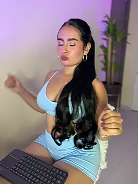Aria uwu online show from June 14, 5:31 am