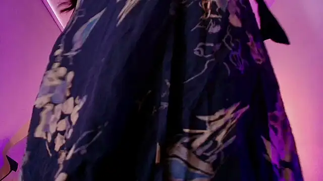 Vick daves  online show from April 12, 12:10 pm