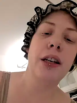 Twitchtheclownn online show from February 17, 12:51 am