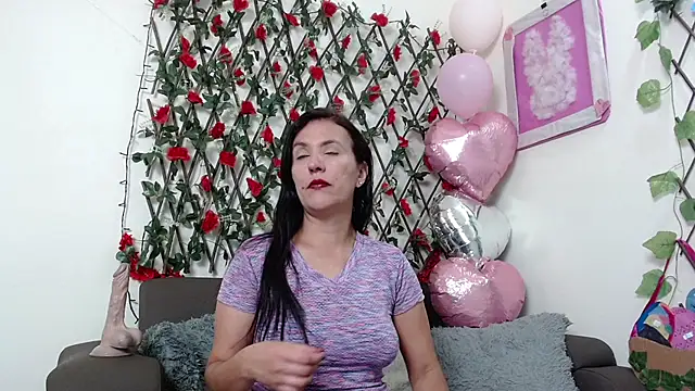 GeorginaBianco online show from March 28, 12:27 pm