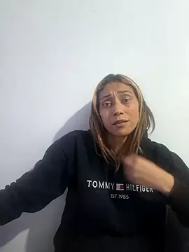 salome drasin online show from April 12, 10:59 pm