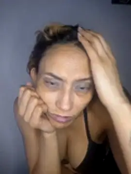 salome drasin online show from April 13, 11:43 pm