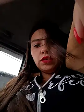 LIZ-06  online show from March 4, 10:38 pm