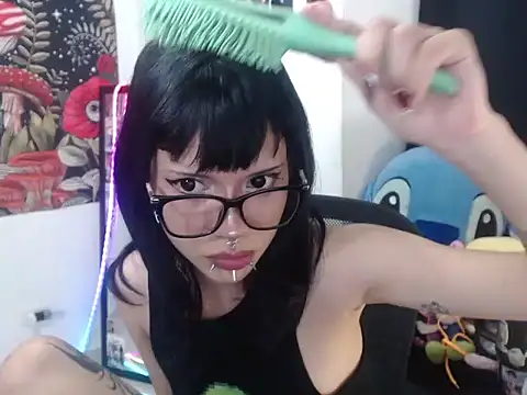 hachi kitty online show from July 5, 11:56 pm
