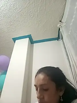 yaz guzman online show from February 26, 3:42 am