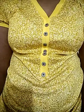 Snapshot of Cute-chinny chatting on June 22, 9:45 pm Cute-chinny online show from June 22, 9:45 pm