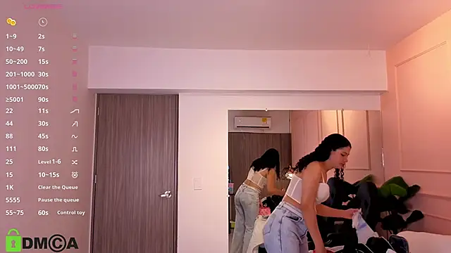 SHARONN     online show from May 23, 8:02 pm