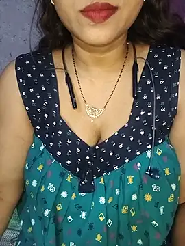 Sexy Mona Bhabhi online show from July 21, 6:21 pm