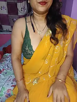 Sexy Mona Bhabhi online show from July 30, 5:56 pm