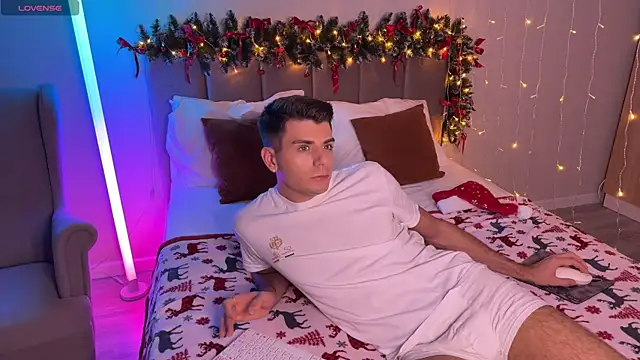 Walt Enjoy online show from December 21, 3:30 pm