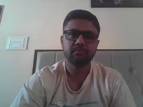 SexyyMotaLund57 online show from April 7, 5:30 am