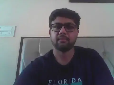 SexyyMotaLund57 online show from June 12, 6:12 am