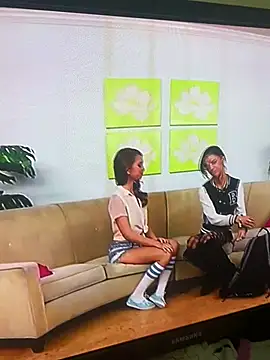 Snapshot of chikagokadi31 chatting on March 30, 4:52 pm chikagokadi31 online show from March 30, 4:52 pm