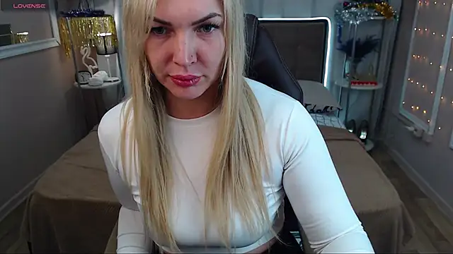 lissa voxx online show from January 14, 6:13 am