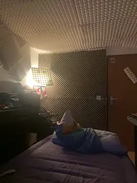 zenzero87 online show from March 12, 5:52 pm