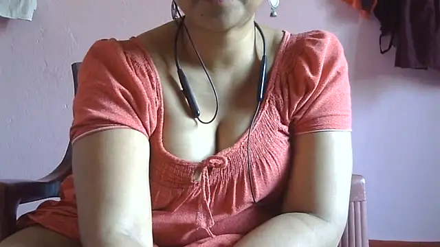 Snapshot of Suhana-sapna chatting on June 1, 9:33 am Suhana-sapna online show from June 1, 9:33 am