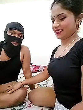 ascuple online show from March 12, 9:24 pm