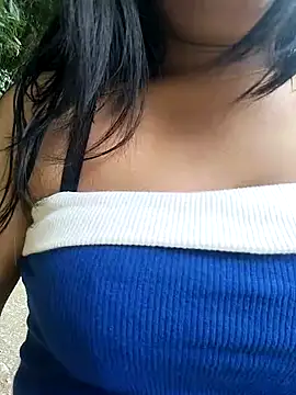 Danna-linyi online show from February 21, 8:27 pm