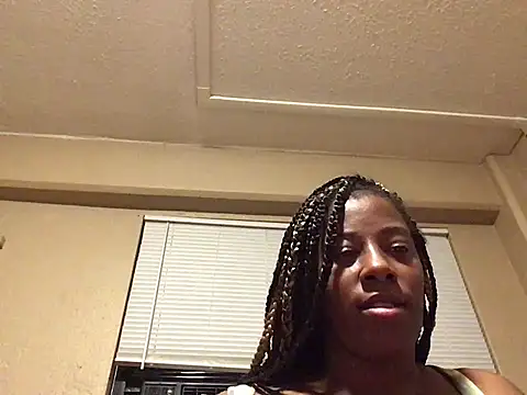 Eboni03 online show from December 13, 7:36 am