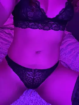 Snapshot of ImImmy chatting on December 13, 7:53 pm ImImmy online show from December 13, 7:53 pm