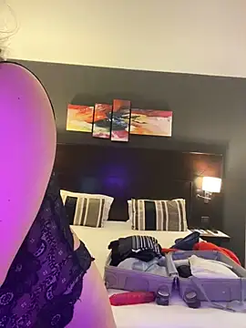 Snapshot of ImImmy chatting on December 17, 5:26 pm ImImmy online show from December 17, 5:26 pm