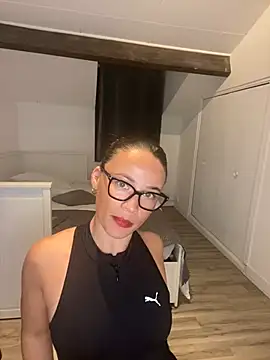 Snapshot of ImImmy chatting on December 27, 6:42 pm ImImmy online show from December 27, 6:42 pm