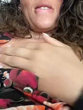 Snapshot of ImImmy chatting on February 20, 8:39 am ImImmy online show from February 20, 8:39 am