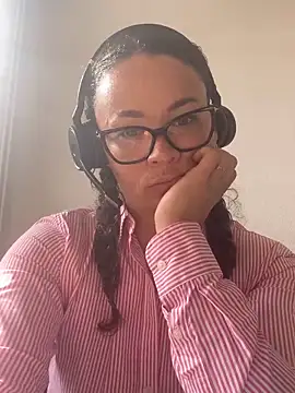 Snapshot of ImImmy chatting on March 11, 10:29 am ImImmy online show from March 11, 10:29 am