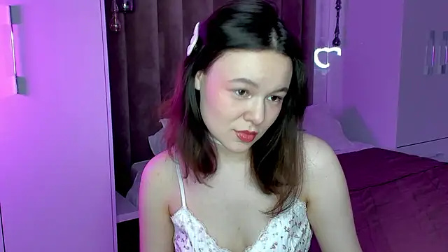 LovelyJane online show from February 14, 11:10 am