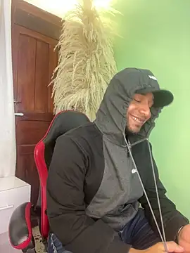 Robin Rief online show from February 4, 3:12 am