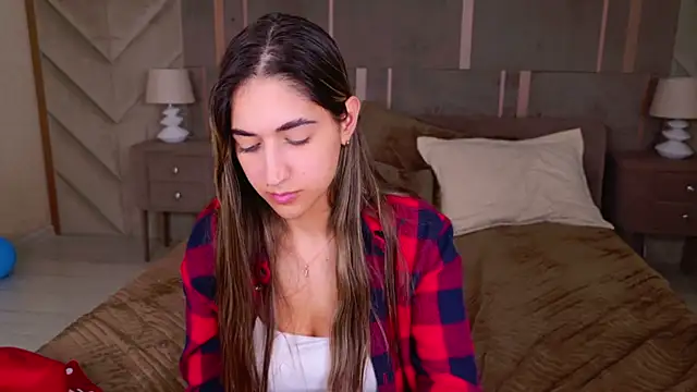 Teresa Stane online show from February 5, 11:23 am