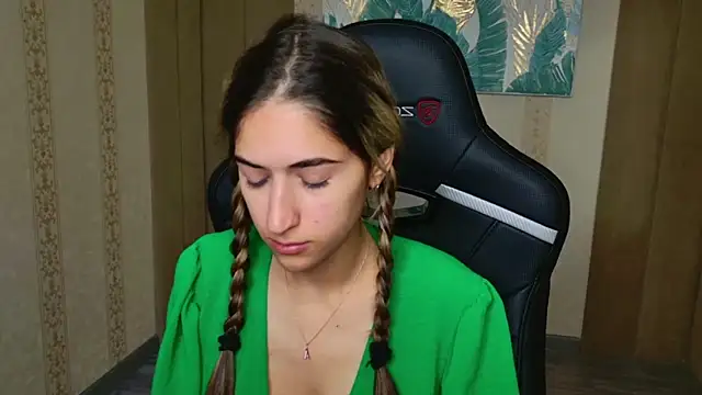 Teresa Stane online show from September 19, 5:20 am