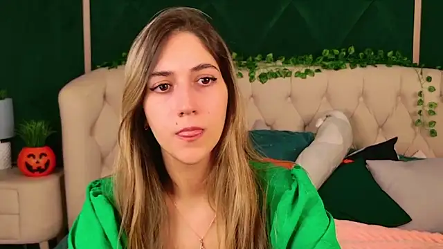 Teresa Stane online show from October 20, 5:30 am