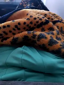 ariel-rick online show from November 25, 9:31 am