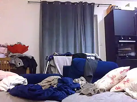 Wirqsmks online show from March 6, 10:39 pm