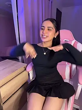 Emily-14 online show from June 11, 4:32 am