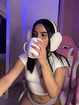 Emily-14 online show from August 4, 3:53 am