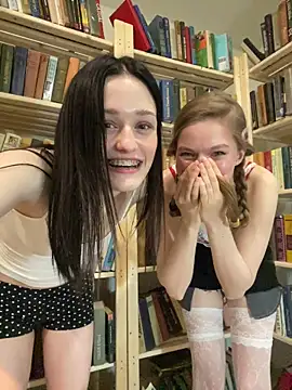 Mia Mia M online show from May 23, 4:44 pm