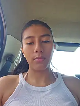 Snapshot of CarlaAlvez chatting on April 3, 2:59 pm CarlaAlvez online show from April 3, 2:59 pm