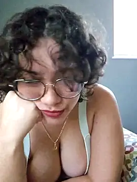 Snapshot of hivirgin chatting on January 9, 6:15 pm hivirgin online show from January 9, 6:15 pm