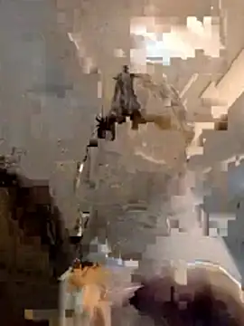 Snapshot of LuckiXCX chatting on March 31, 8:04 am LuckiXCX online show from March 31, 8:04 am