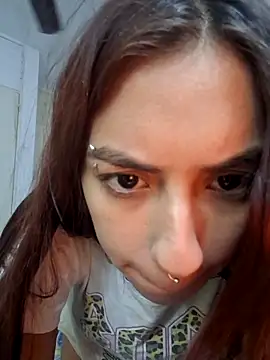 Snapshot of Jazmin-Cerezita chatting on March 21, 4:06 am Jazmin-Cerezita online show from March 21, 4:06 am