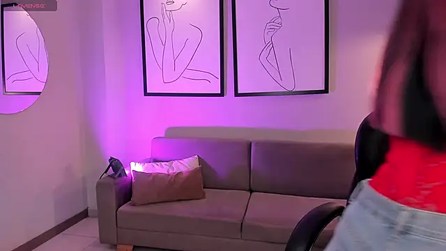 BellaCarteer  online show from November 5, 1:00 pm