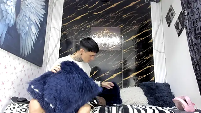 Snapshot of exotic_hot_couple chatting on July 20, 7:38 pm exotic hot couple online show from July 20, 7:38 pm