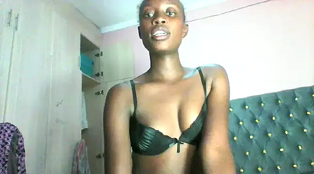 Snapshot of wyzzerslim chatting on December 18, 3:22 pm wyzzerslim online show from December 18, 3:22 pm