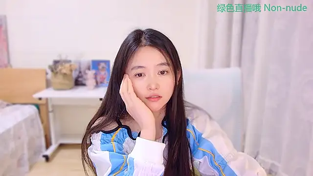Snapshot of CN-Babycat chatting on July 12, 3:47 pm CN-Babycat online show from July 12, 3:47 pm